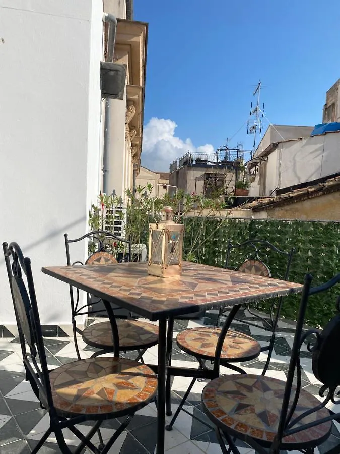Casa de Férias La Loggia Del Marchese Vila Palermo